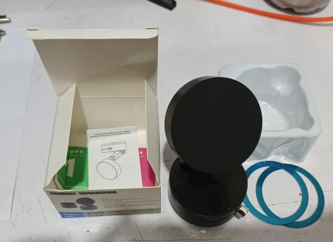 MagMount™ Vacuum Magnetic Phone Holder – Secure, Adjustable & Stylish